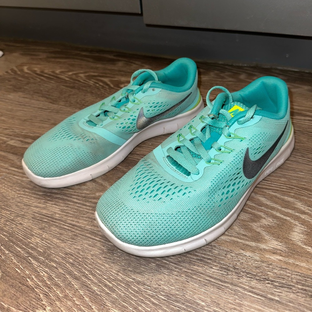 Nike Free Run Aqua & Lime Green Training Shoes